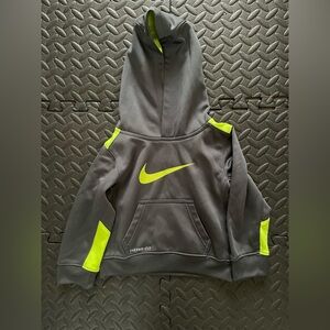 Nike Therma Fit Boy Hoodie size 2t